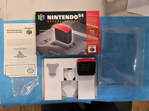 Nintendo authentic - 64,